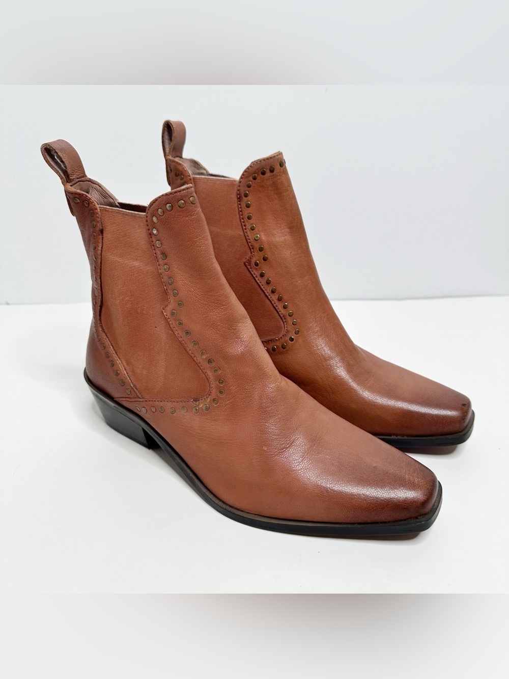 ROAN by Bed Stu Cliffhanger Brown Leather Studded Ankle Boots Size 8.5